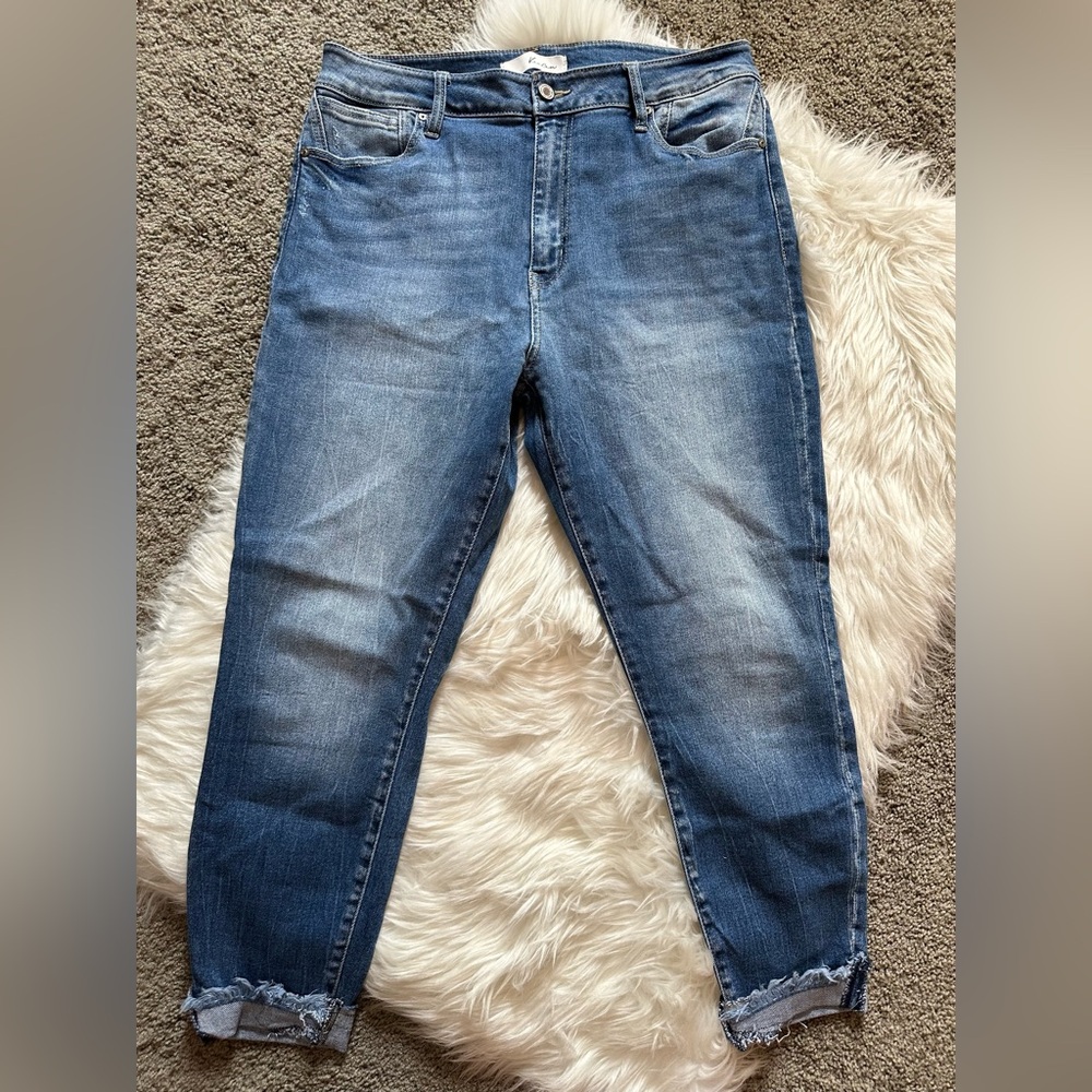 KanCan Light Blue Denim Jeans